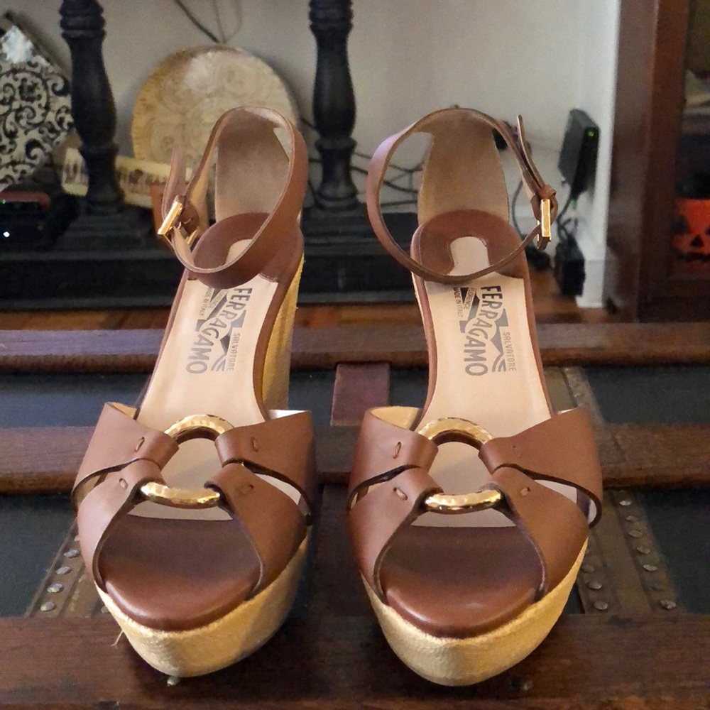 Salvatore Ferragamo platform wedges. Size 8